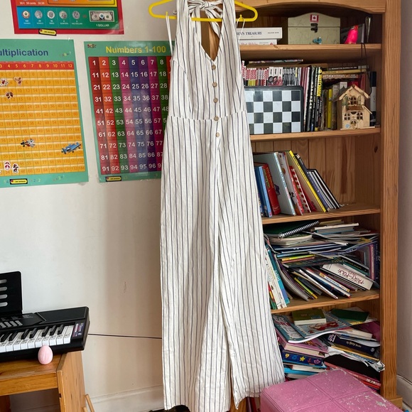 White pinstripes linen Jumpsuit - Picture 4 of 5